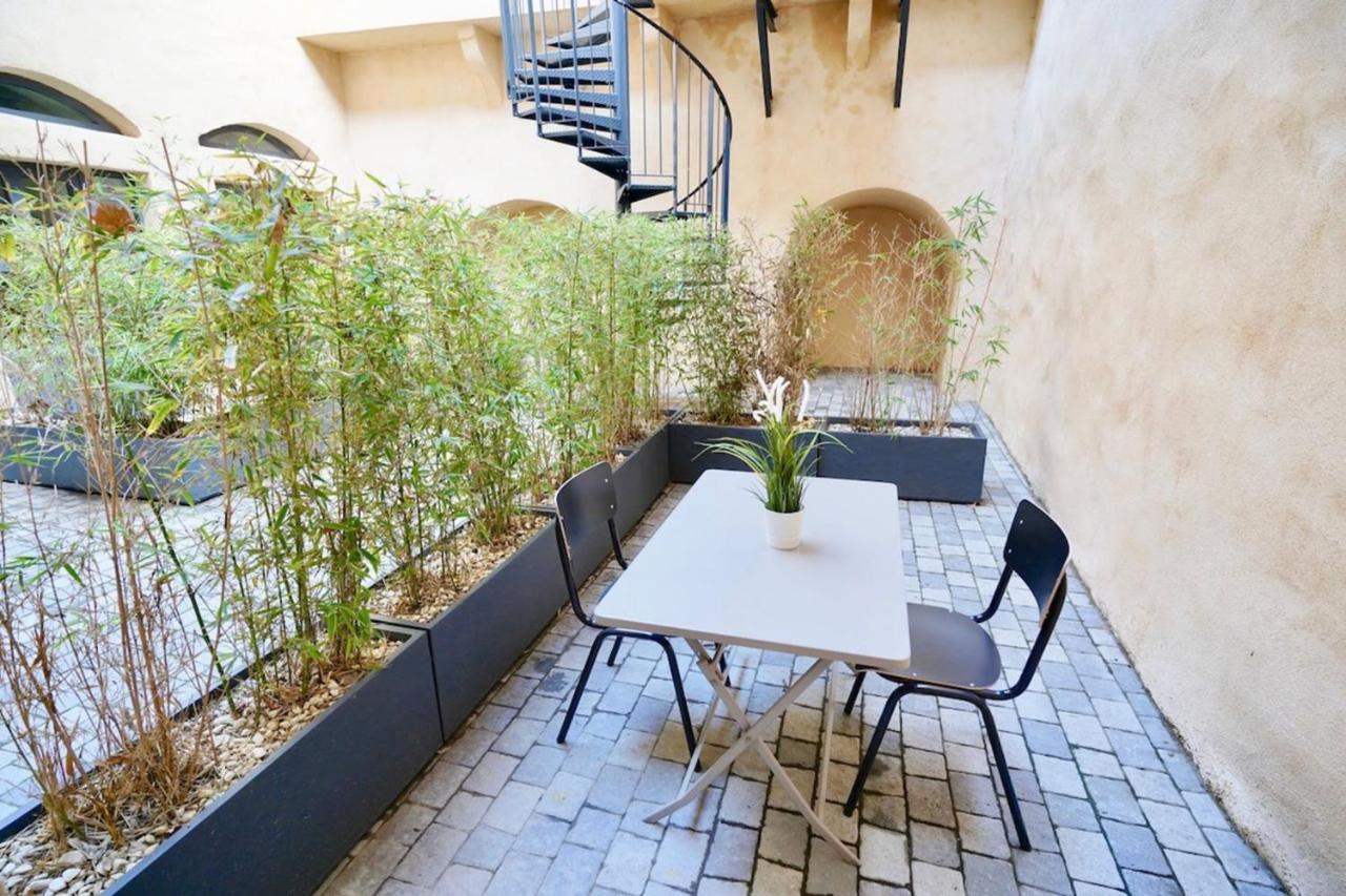 Le Chana - Unique For 3 Guests - Terrace - St Paul Лион Екстериор снимка